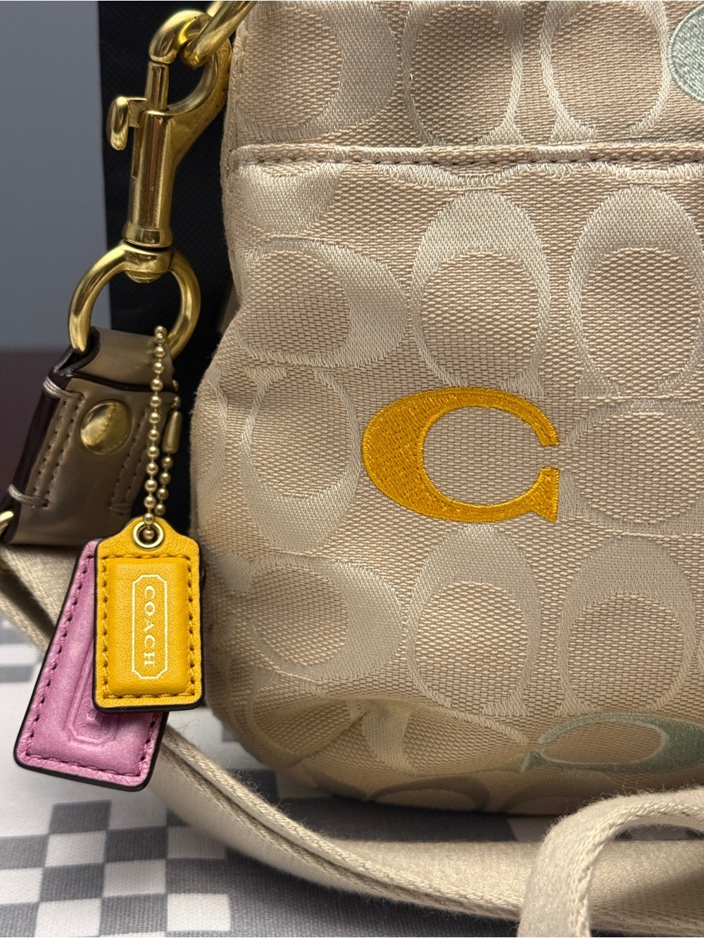 Coach Poppy multicolor signature crossbody bag - Picture 5 of 12
